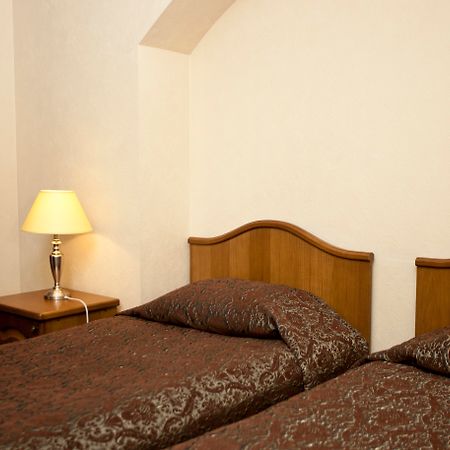 Boutique Hotel Monte Kristo Riga Bagian luar foto